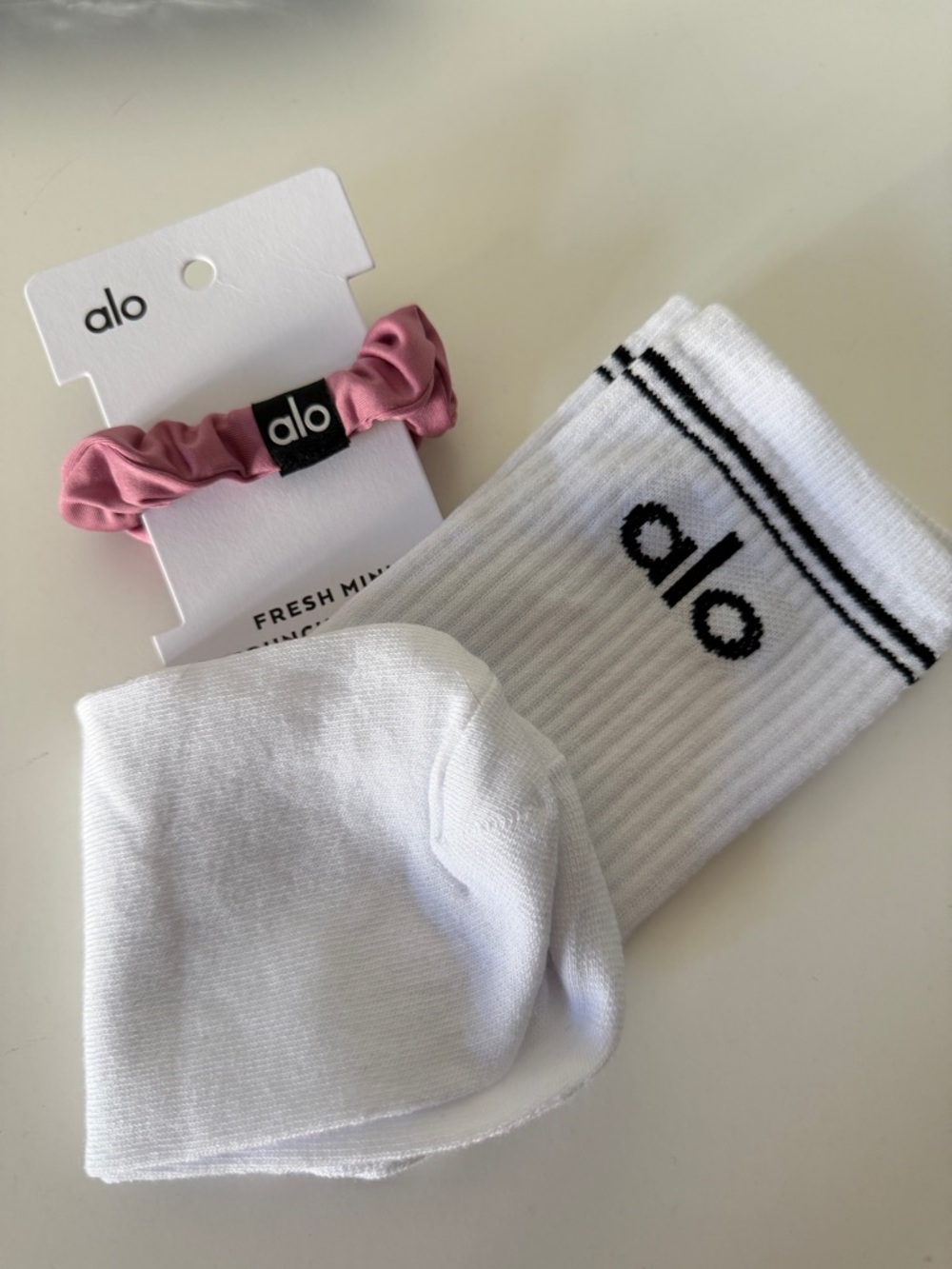 ALO Yoga Scrunchie & White Logo Socks Set